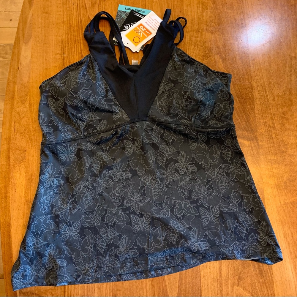Club Ride Women’s Bike Tank Built in Bra Reflective Fabric Size Large NWT